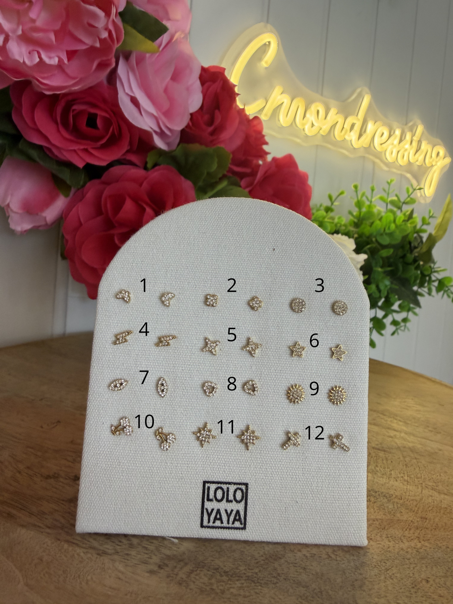 Boucle d'oreille puce doré avec strass (12 modèles)