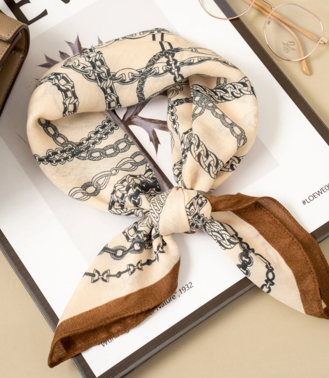 Carré 70x70 cm