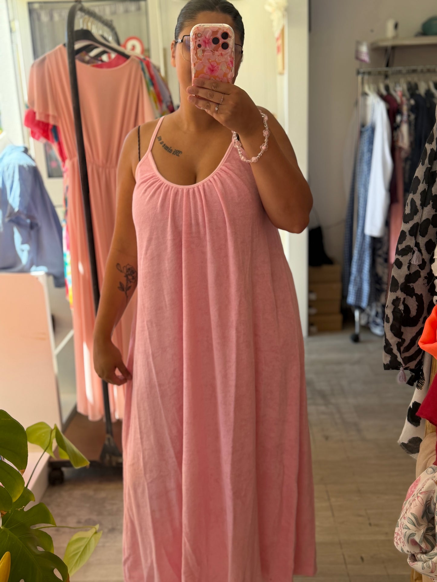 Robe en matière éponge longue - Taille unique 36-46 (3 couleurs)