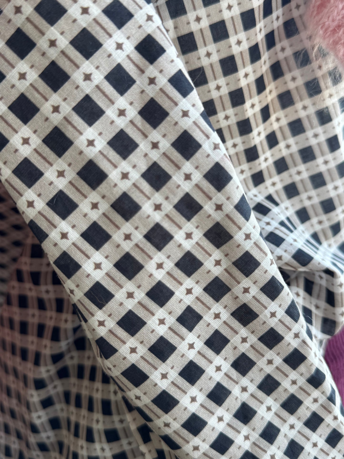 Blouse en coton à carreaux (2 couleurs)