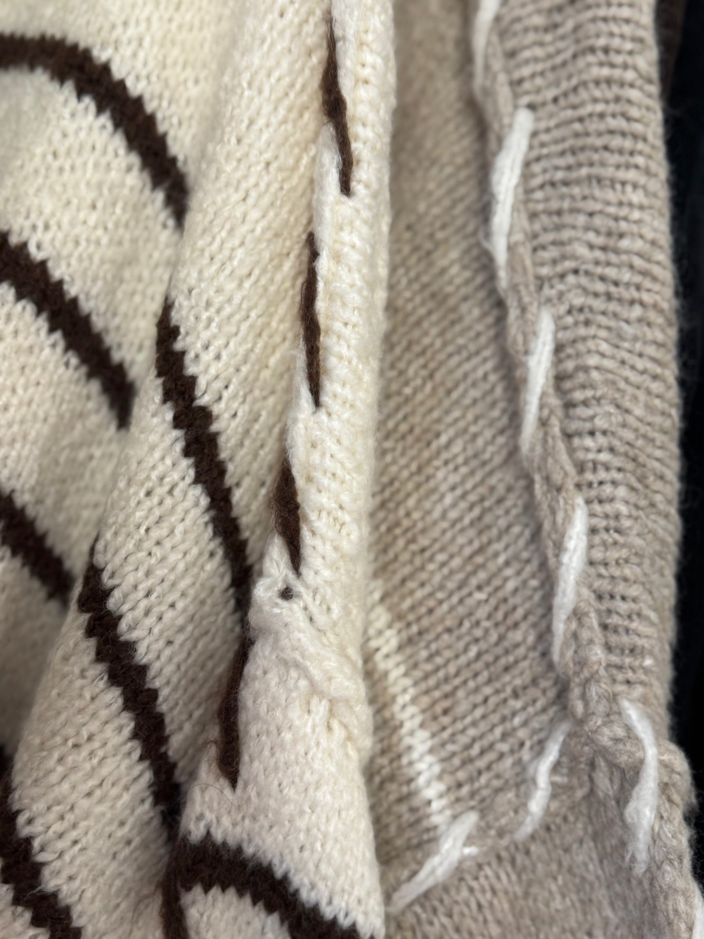 Pull rayé col rond – Taille unique 36-46