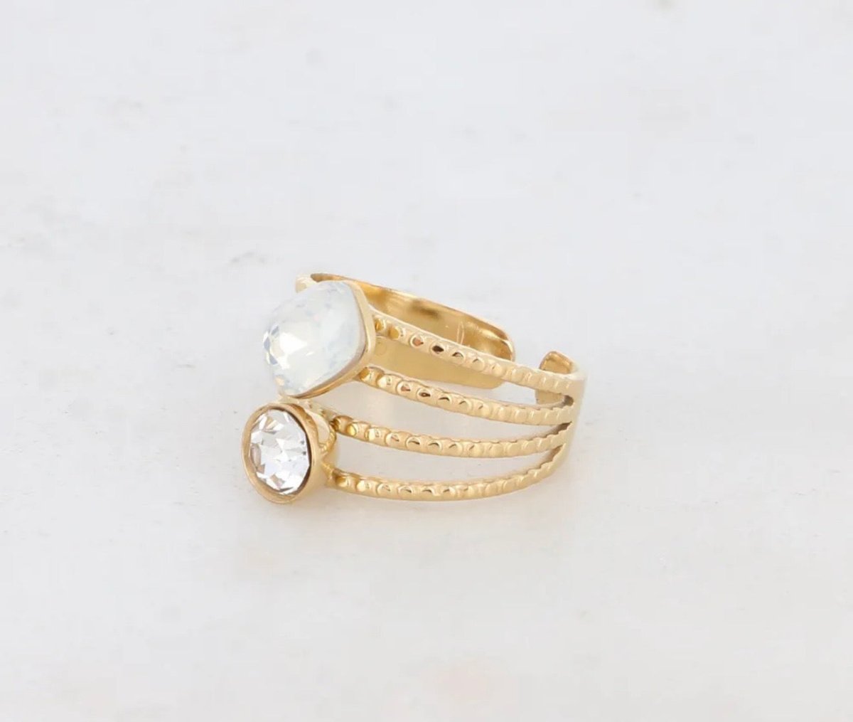 Bague à 4 rangs avec cristaux Swarovski® - C MON DRESSING