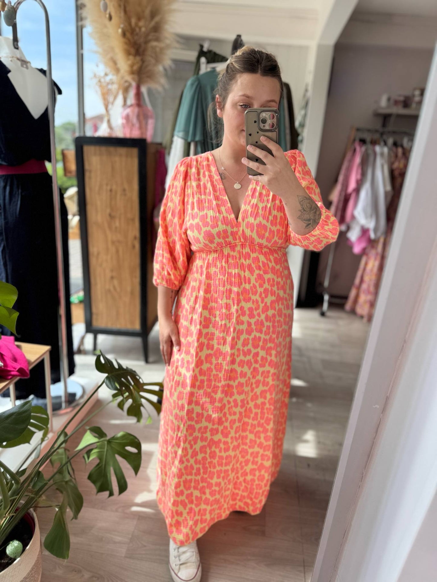 Robe longue léopard orange fluo