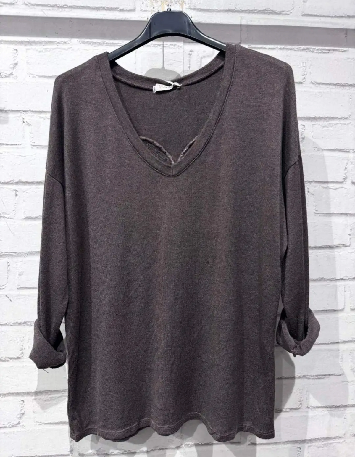 Pull fin dentelle au dos – Taille unique 36 - 46 (2 couleurs)