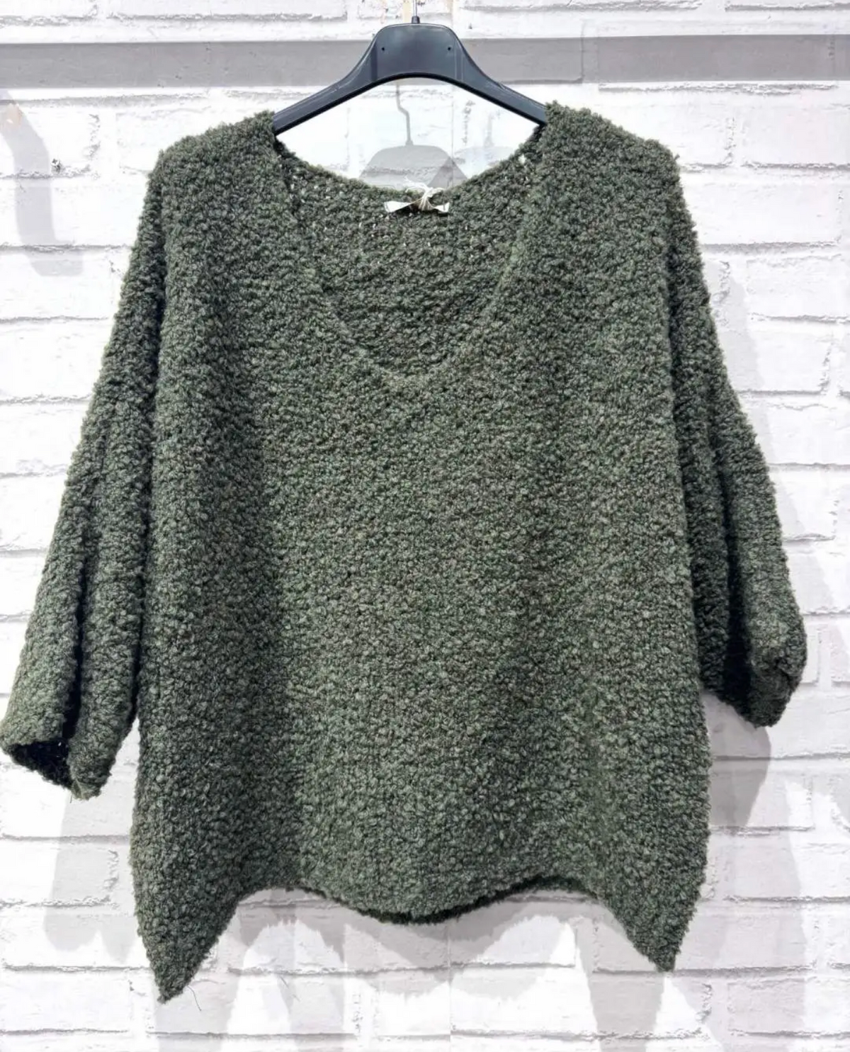 Pull manches 3/4 en bouclette oversize - Taille unique 36 au 46 (3 couleurs)