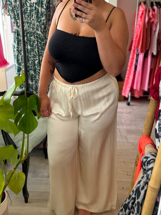 Pantalon effet satin - Taille unique 36-46 (2 couleurs)