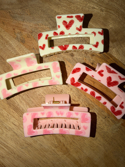 Pince à cheveux rectangulaire cœur (4 couleurs)