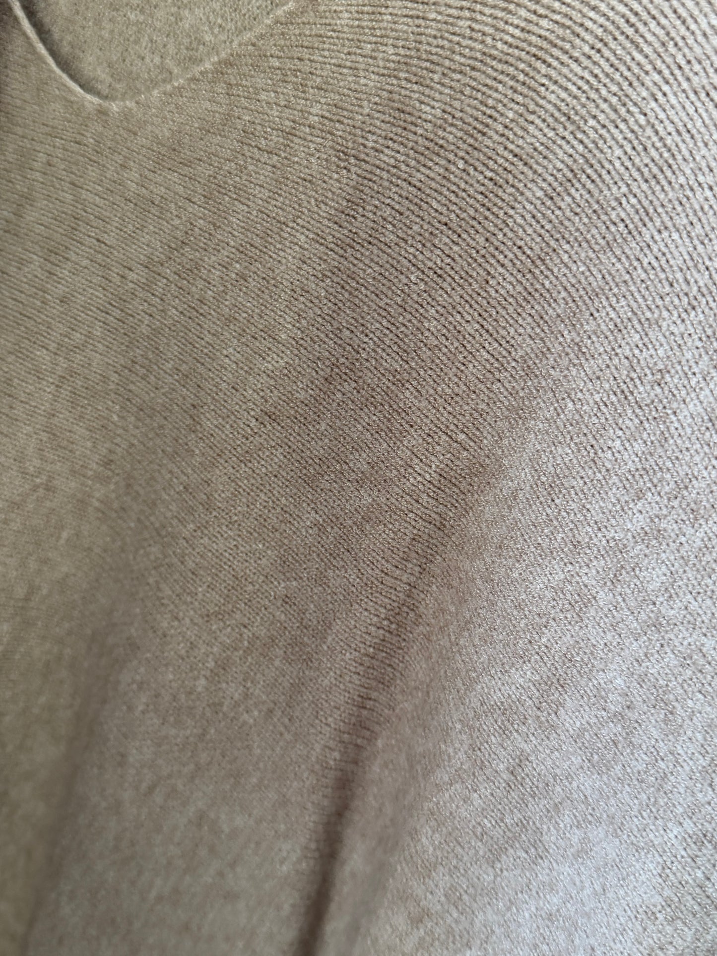 Pull simple uni avec fentes sur les côtés – Taille unique 36/46 (6 couleurs)