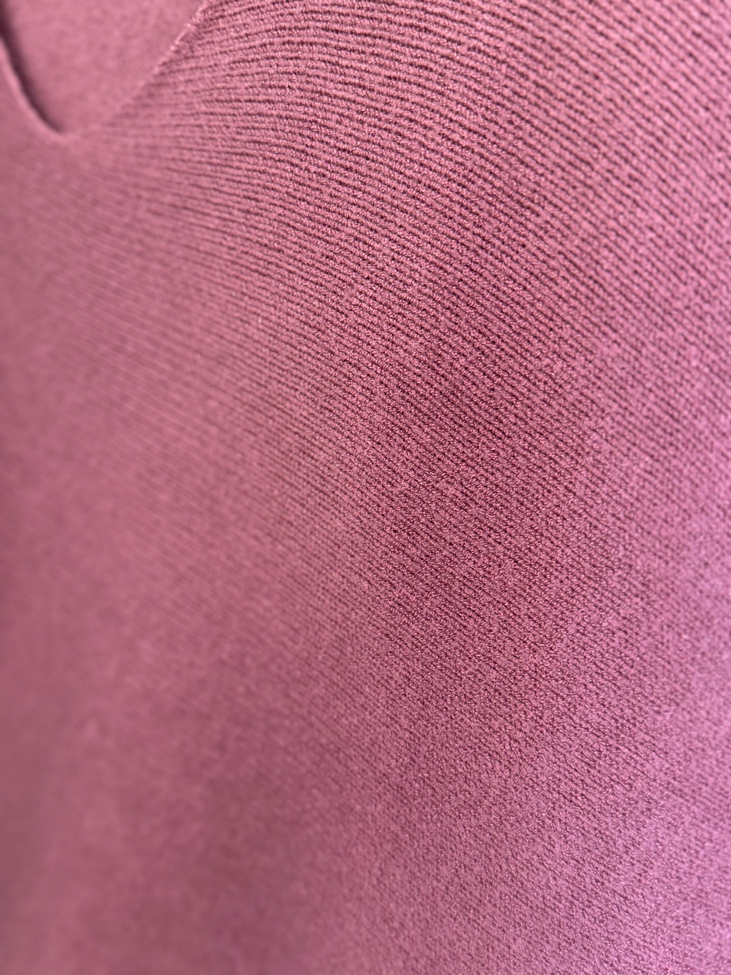 Pull simple uni avec fentes sur les côtés – Taille unique 36/46 (6 couleurs)