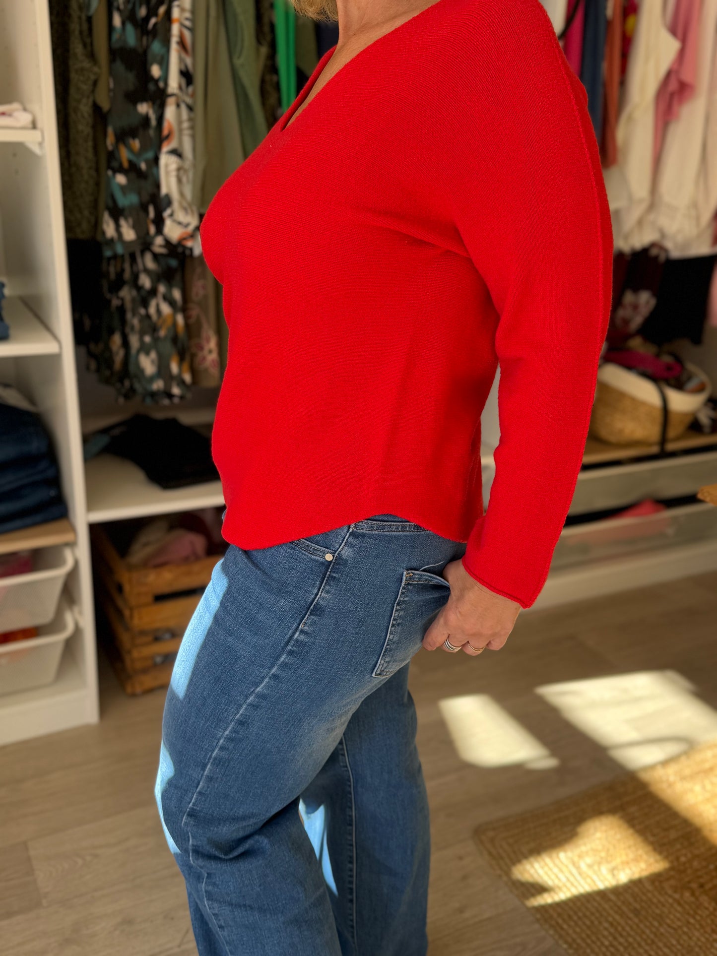 Pull simple uni avec fentes sur les côtés – Taille unique 36/46 (6 couleurs)