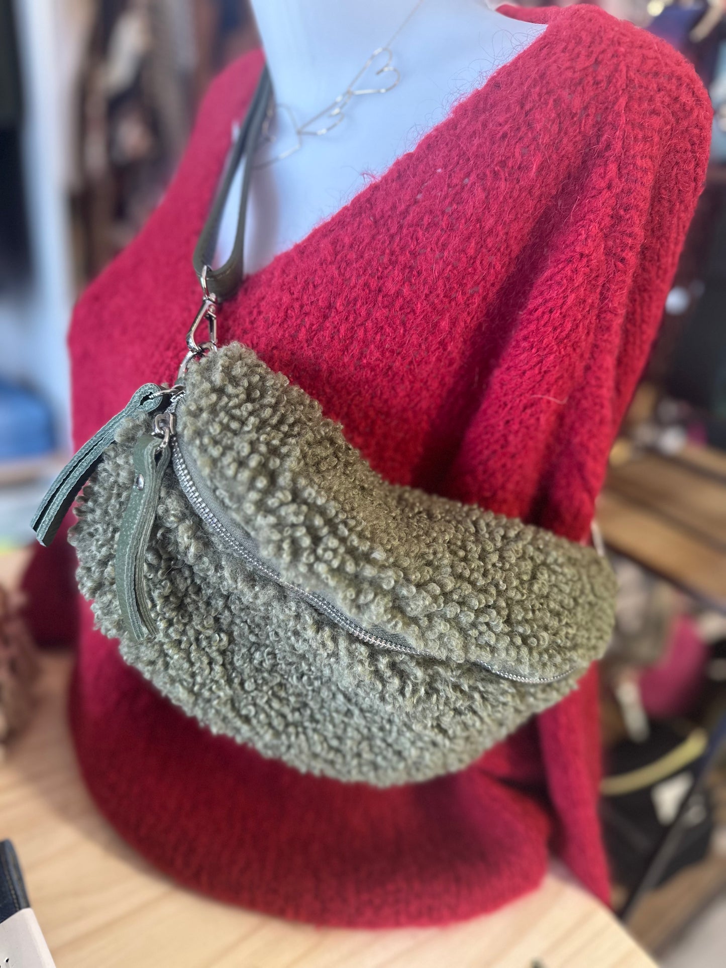 Sacoche banane bouclette kaki