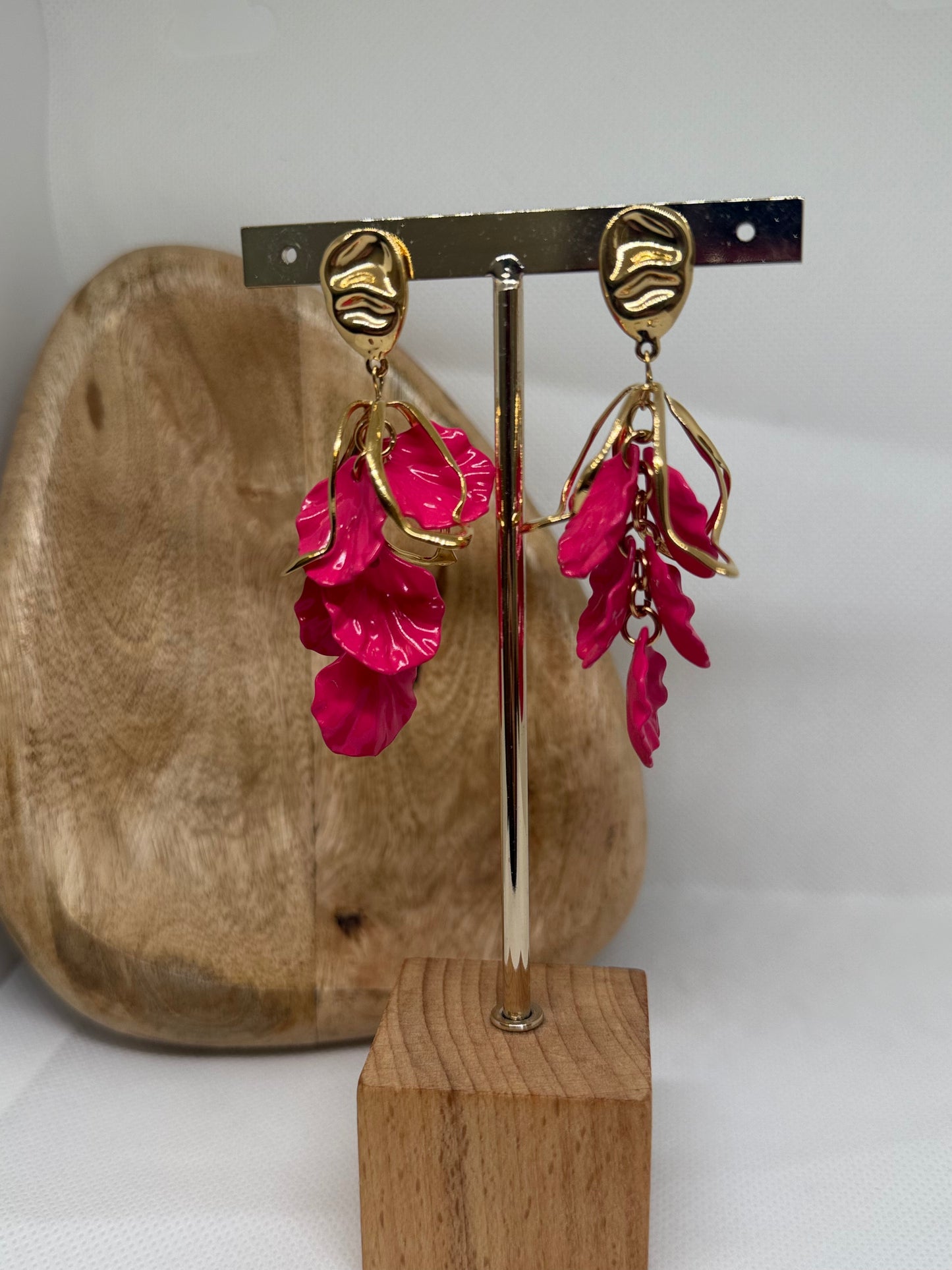 Boucles d'oreilles pendantes roses