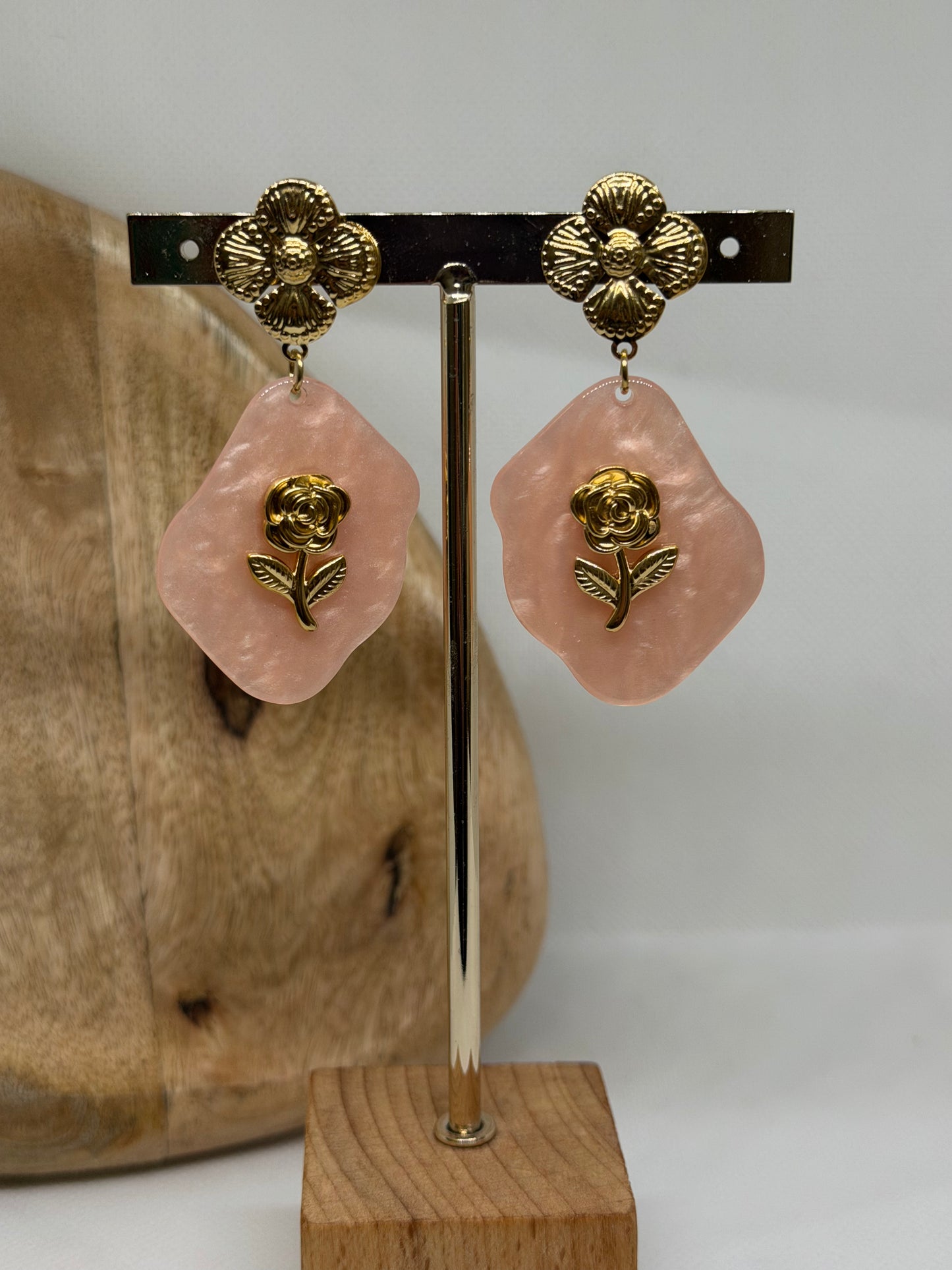Boucle d'oreille fleurs pendantes (3 couleurs)