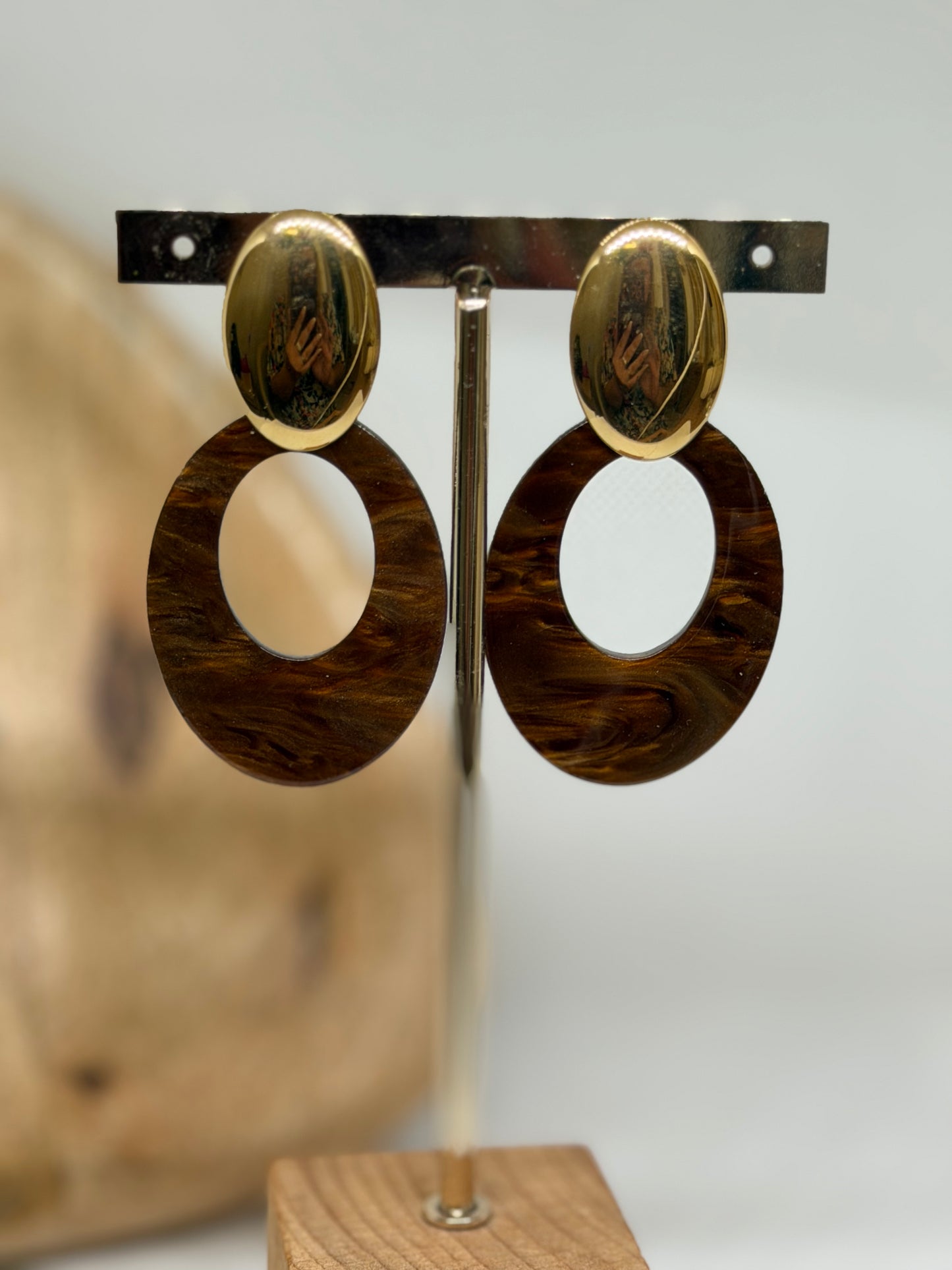 Boucles d'oreilles pendantes ovales marron