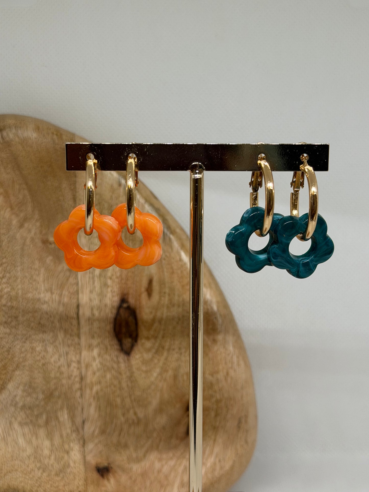 Boucles d’oreilles pampilles fleurs (12 couleurs)