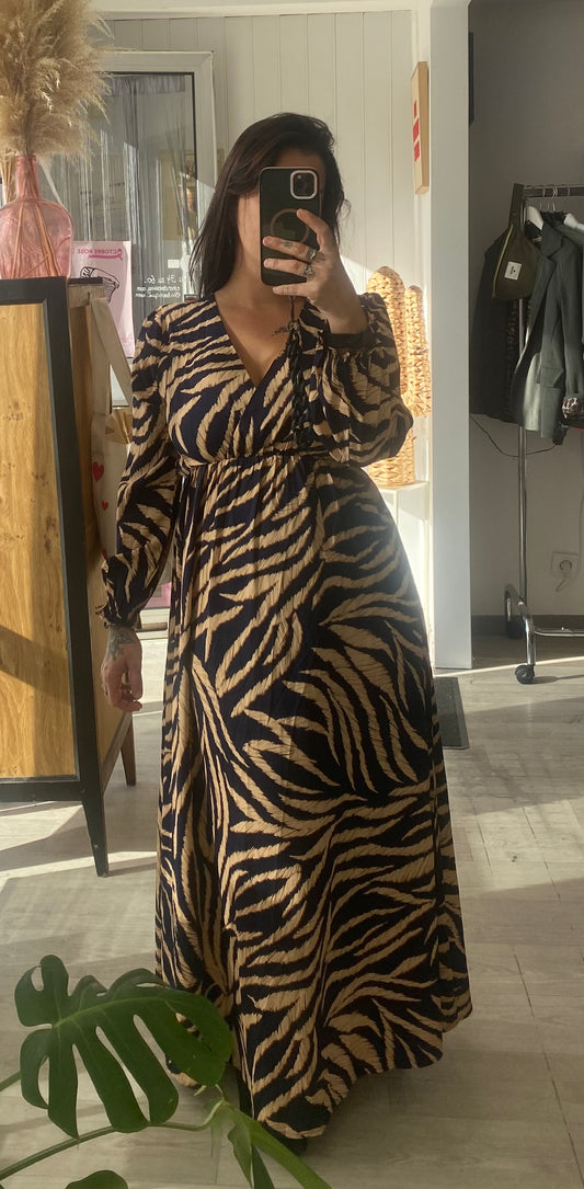 Robe longue bleu motif feuilles marron et beige – Tailles S/M et M/L