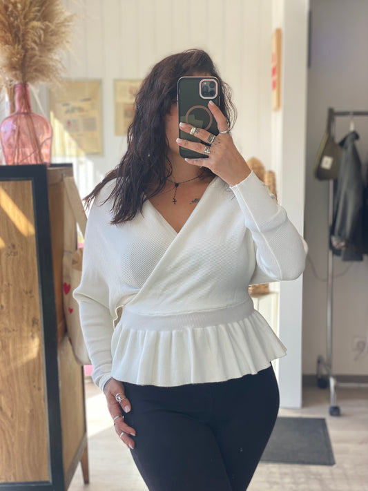 Haut écru en maille dos nu – S/M et M/L