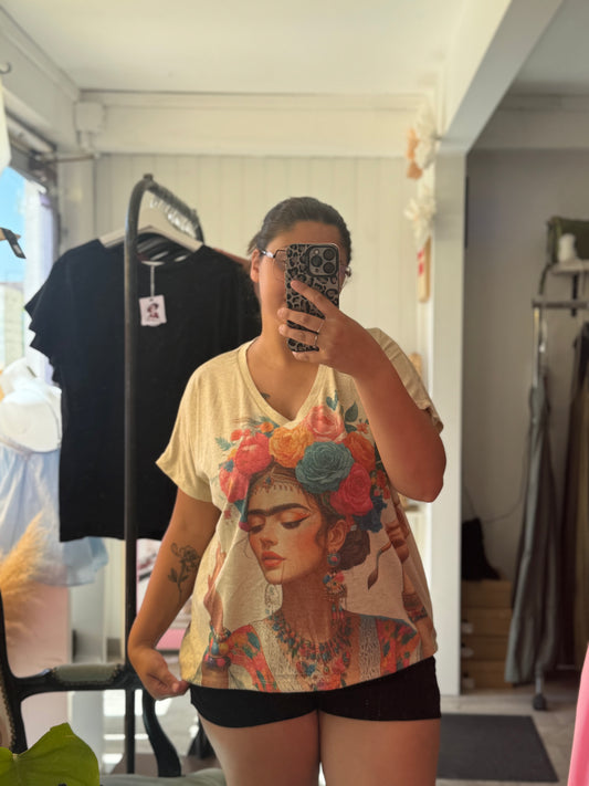 Tee-shirt ample "Frida Kahlo" - Taille unique 36-46 (2 modèles)