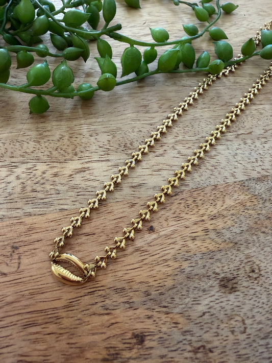 Collier doré corie