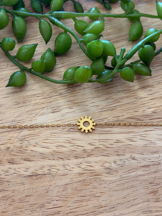 Bracelet doré soleil