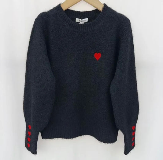 Pull noir cœur