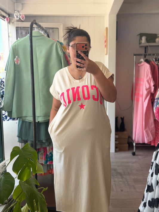Robe t-shirt écru "ICONIC" - Taille Unique 36-46