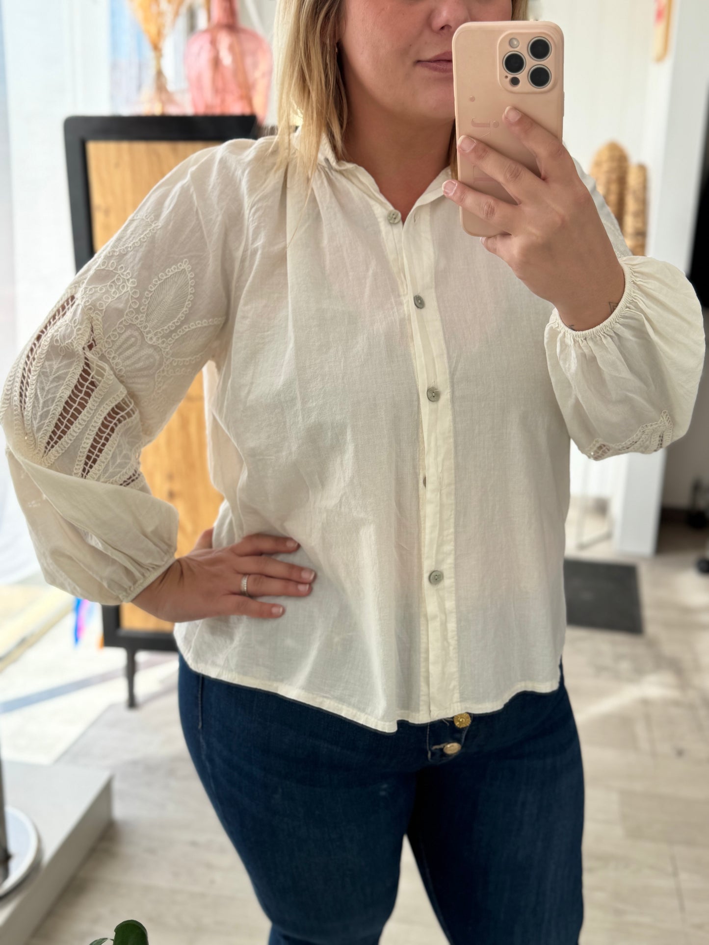 Blouse ajourée aux coudes – Taille unique 34-44 (6 couleurs)