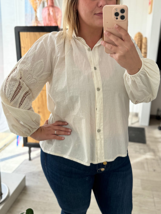 Blouse ajourée aux coudes – Taille unique 34-44 (6 couleurs)
