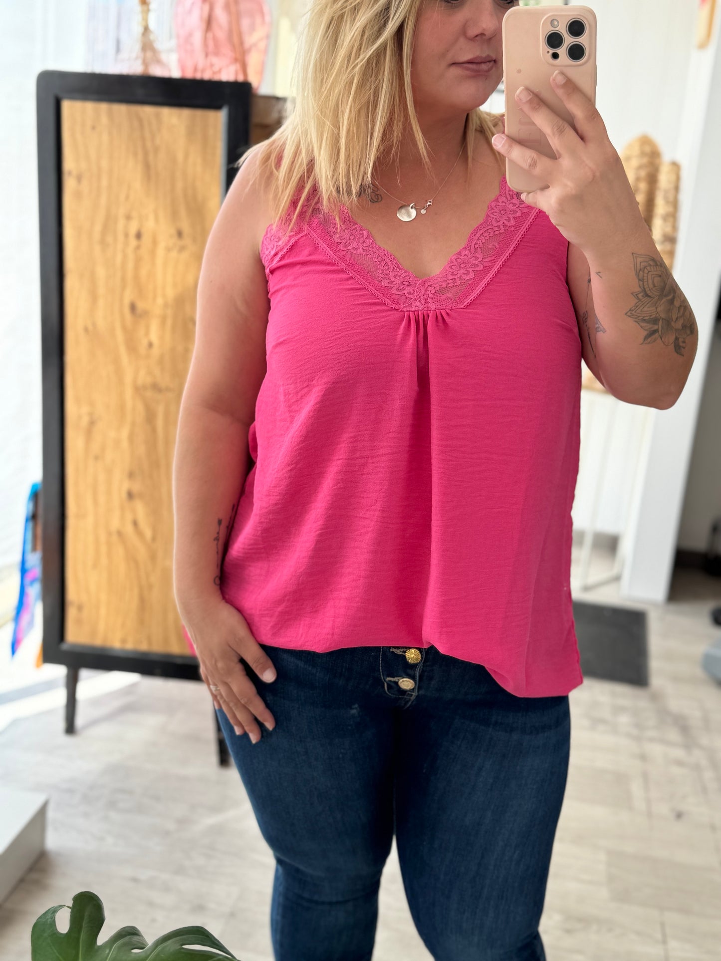 Débardeur en dentelle rose – Taille unique 34-46