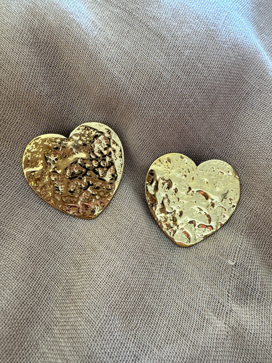 Boucles d’oreilles cœur matelassé dorées en acier inoxydable