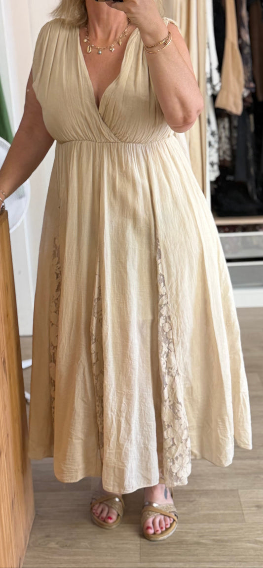 Robe longue bohème - Taille unique 36-44 (3 couleurs)