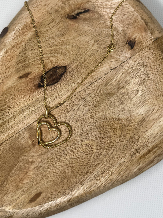 Collier avec double cœur – Doré – 44 cm