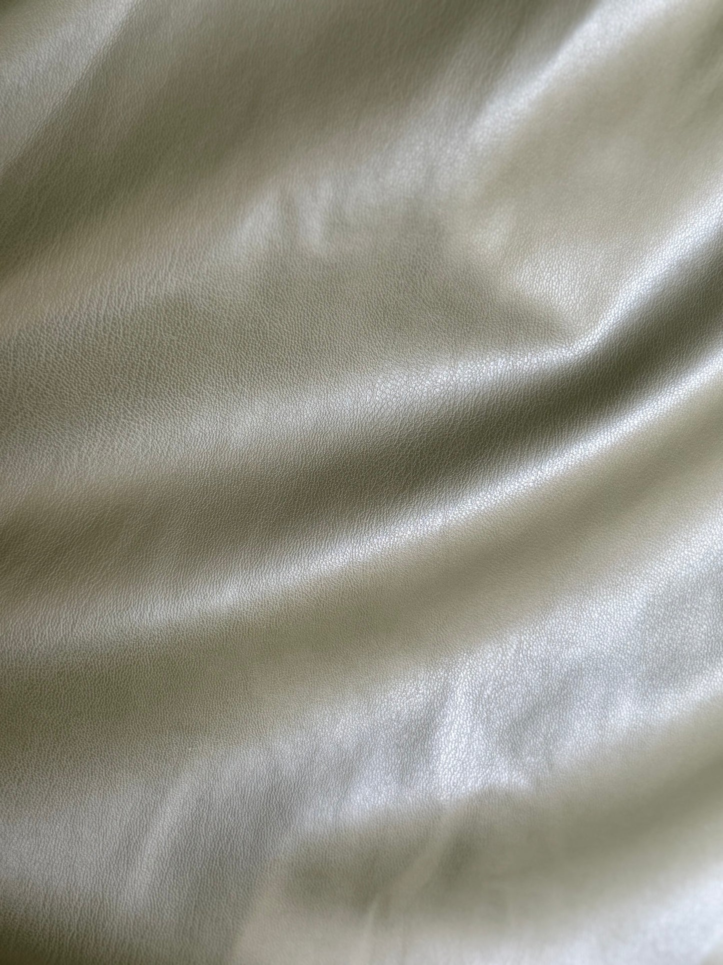 Jupe longue évasée en simili cuir avec ceinture – Taille unique 34-44/46