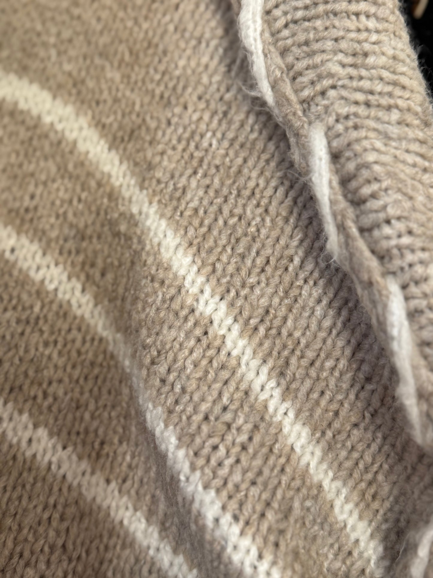 Pull rayé col rond – Taille unique 36-46