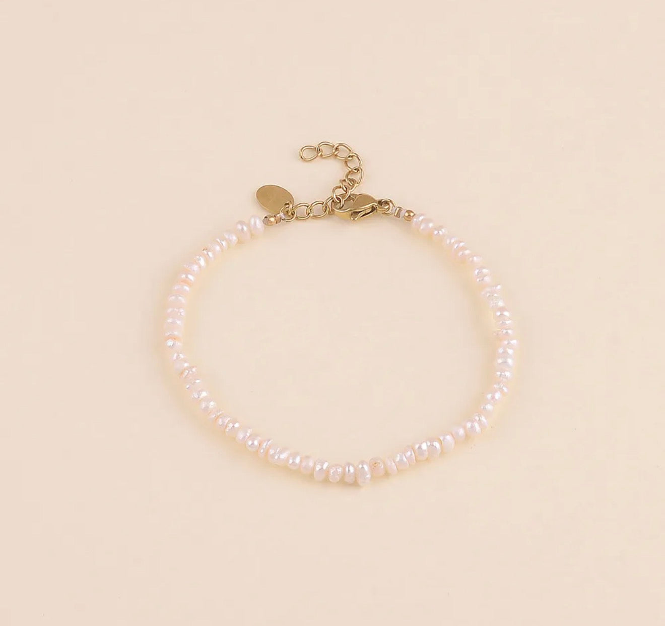 Bracelet petites perles d'eau douce