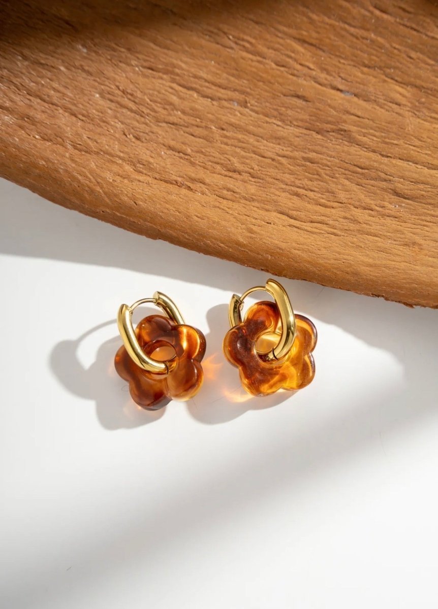 Boucles d’oreilles fleur ambre anneau doré - C MON DRESSING