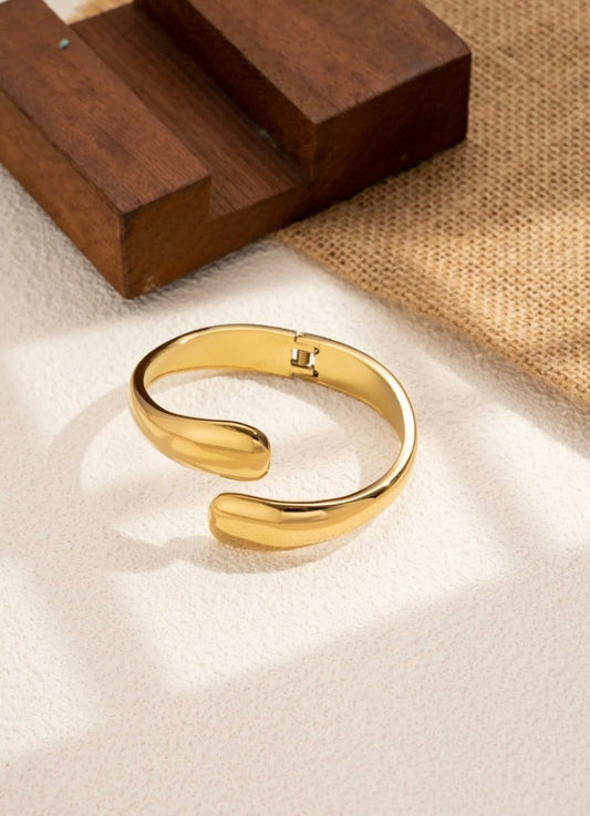 Bracelet jonc sculptural - C MON DRESSING
