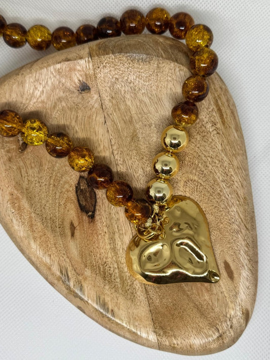 Collier résine coeur ambre doré - C MON DRESSING