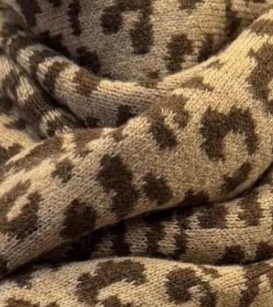 Écharpe en maille léopard réversible (2 couleurs) - C MON DRESSING