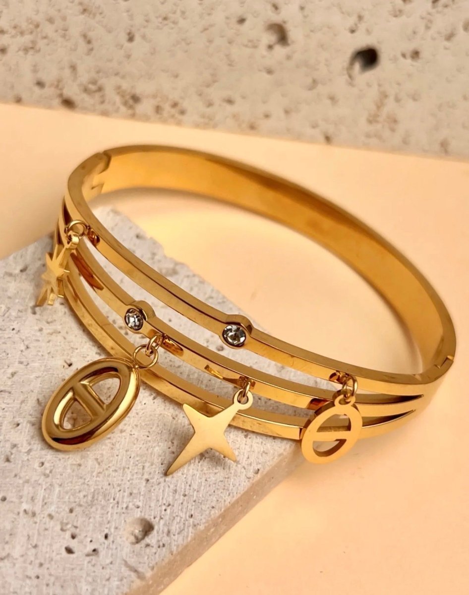 Jonc triple rang avec breloques - C MON DRESSING
