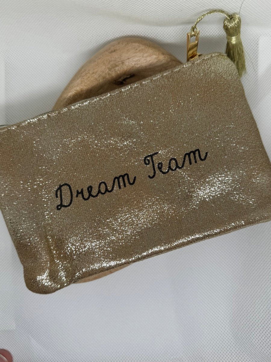 Pochette brillante "Dream Team" doré - C MON DRESSING