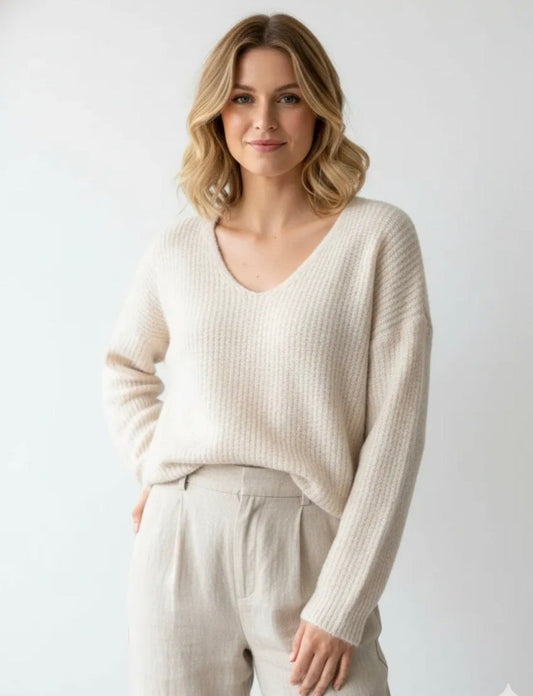 Pull Alpaga Épais Col V – Taille Unique 36/46 (5 couleurs) - C MON DRESSING