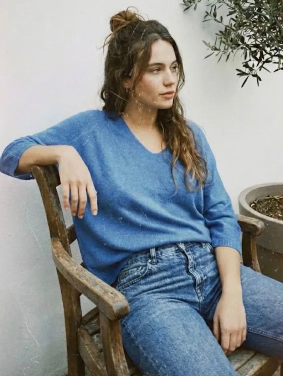 Pull fin col V maille fluide – Taille unique 36 - 46 (12 couleurs) - C MON DRESSING