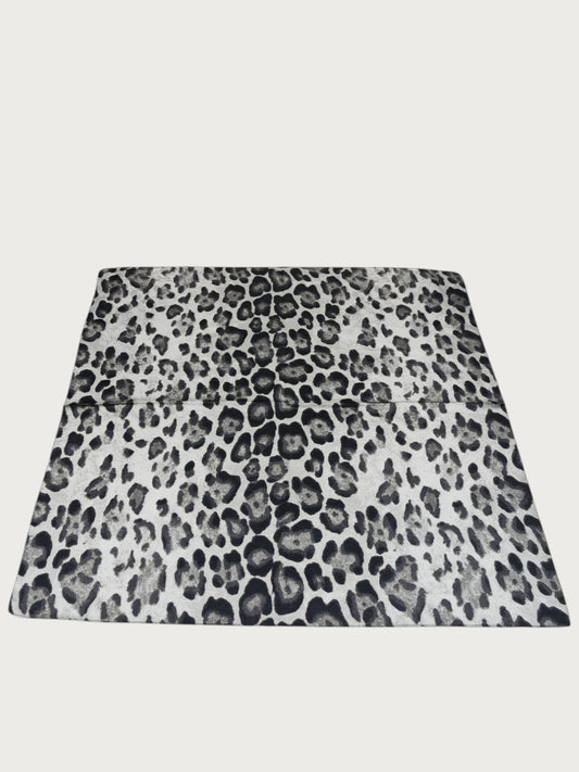 Carré satin  70 x 70 leopard