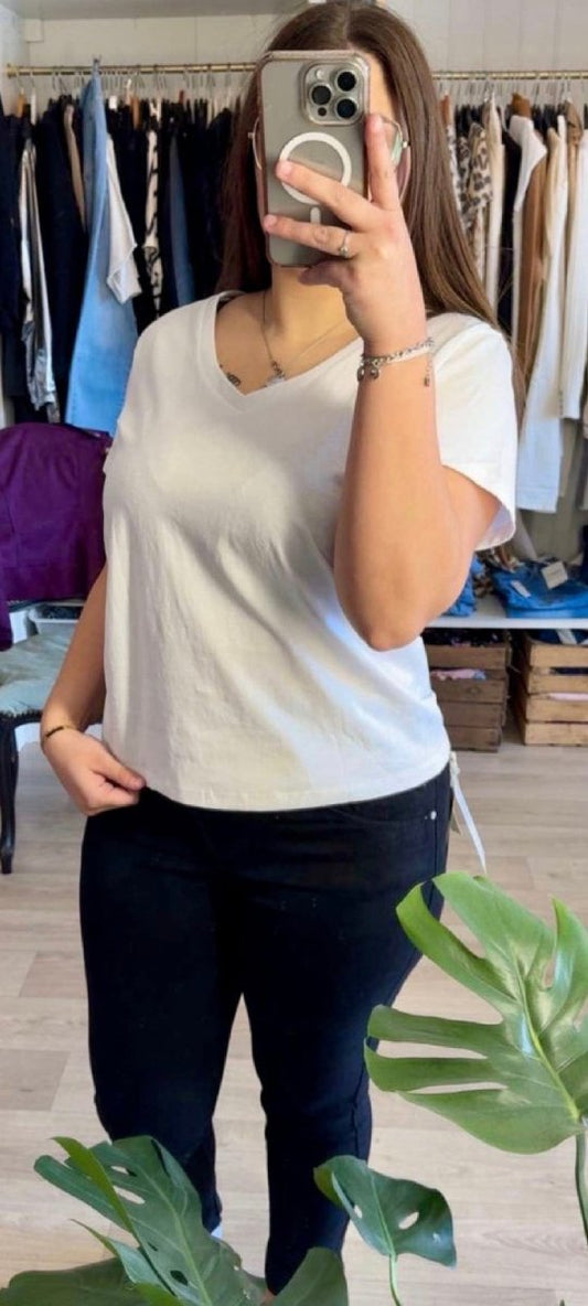 Tee - Shirt basique Col V (2 couleurs) - C MON DRESSING